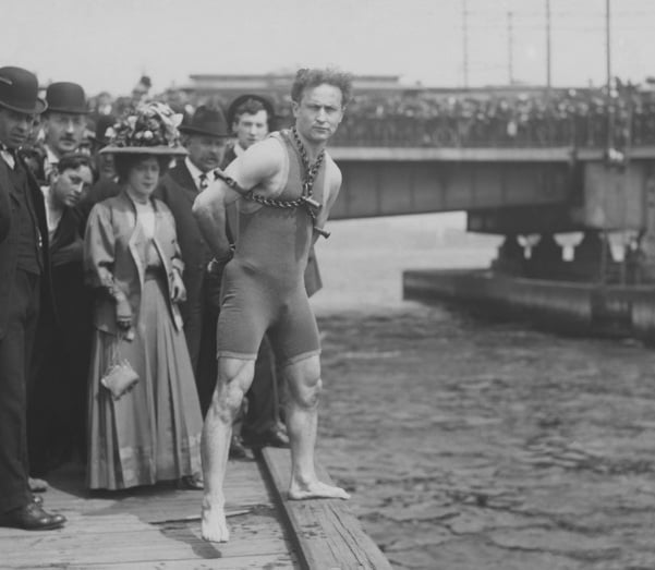 Harry Houdini y Nueva York: Una Relación Mágica