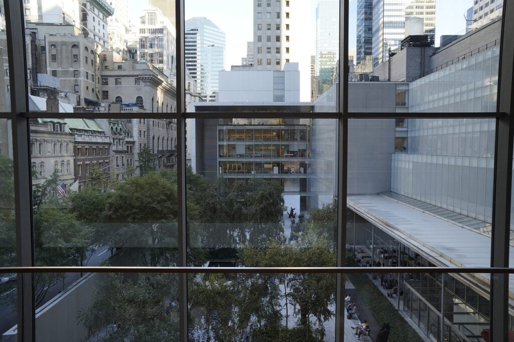 Explorando el MoMA: Un Viaje por el Corazón del Arte Moderno en Nueva York
