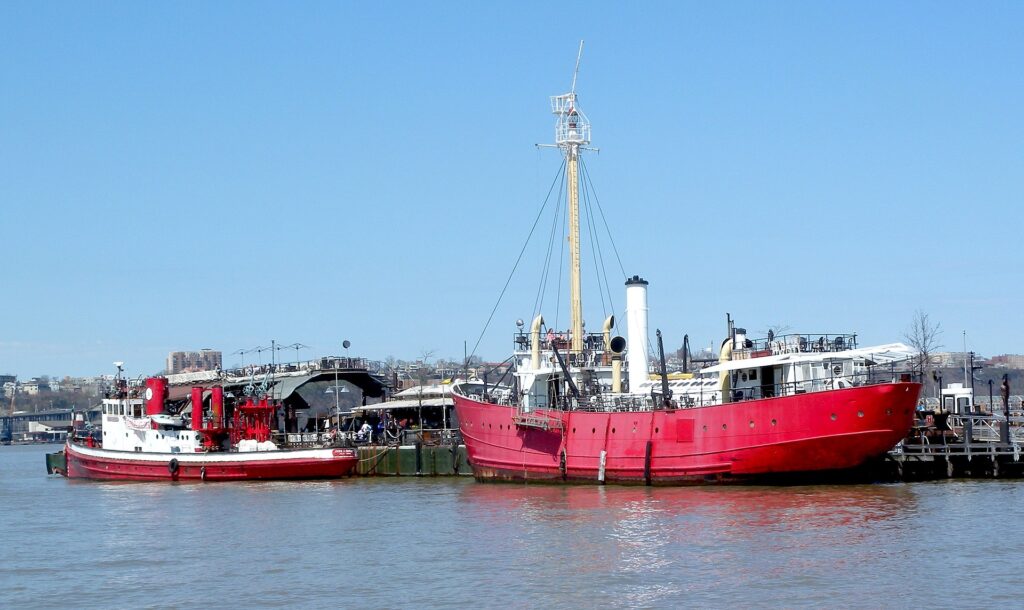 La Lightship Frying Pan: Una Experiencia Gastronómica y Histórica Única en Nueva York
