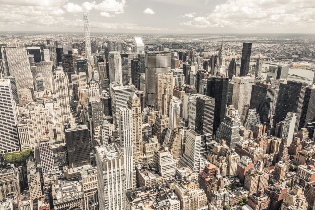 El hotel New Yorker: un viaje por la historia, la cultura y la ciencia de Nueva York
