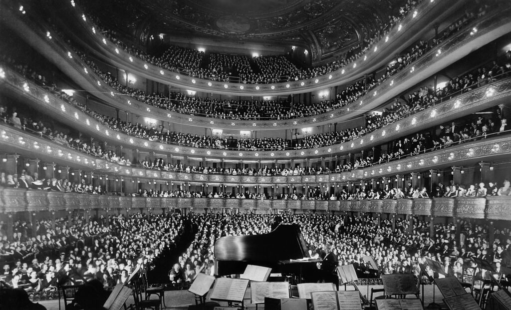 Metropolitan Opera House: Donde la Ópera Alcanza la Grandeza