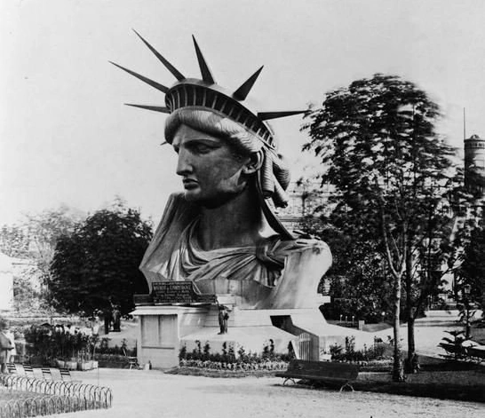 La Estatua de la Libertad: Un Símbolo de Esperanza y Libertad a través de los Siglos
