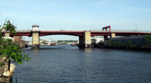 Pulaski_Bridge